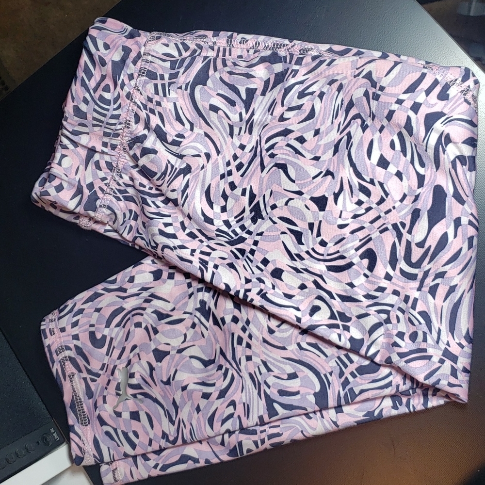 Puma Girls Capri Leggings Size Large